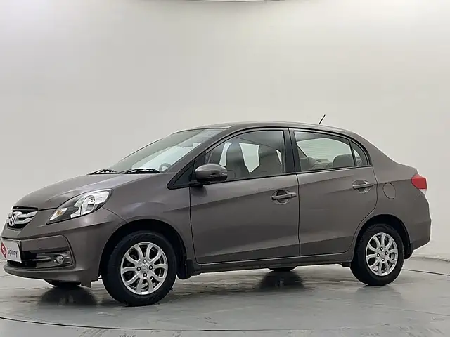Used 2015 Honda Amaze in Chandigarh