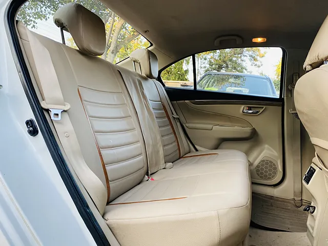 Used Maruti Suzuki Ciaz Zeta Hybrid  1.5 [2018-2020] in Chandigarh