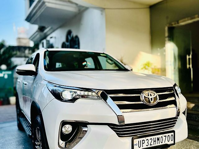 Used Toyota Fortuner [2016-2021] 2.8 4x2 MT [2016-2020] in Lucknow