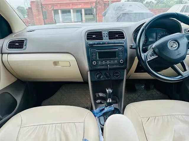 Used Skoda Rapid [2014-2015] 1.5 TDI CR Ambition AT in Chandigarh