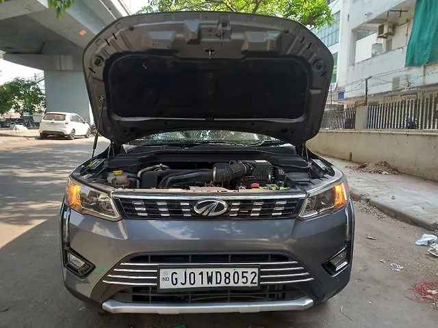 Used Mahindra XUV300 [2019-2024] W8 (O) 1.5 Diesel [2020] in Ahmedabad
