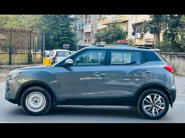 Used Mahindra XUV300 [2019-2024] W8 (O) 1.5 Diesel [2020] in Ahmedabad