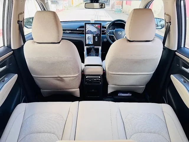 Used MG Hector Sharp Pro 1.5 Turbo Petrol  CVT [2023] in Agra