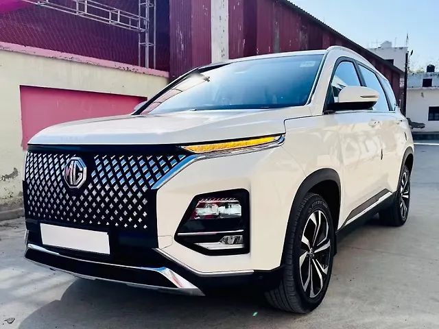 Used MG Hector Sharp Pro 1.5 Turbo Petrol  CVT [2023] in Agra