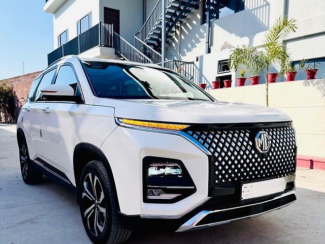 Used MG Hector Sharp Pro 1.5 Turbo Petrol  CVT [2023] in Agra