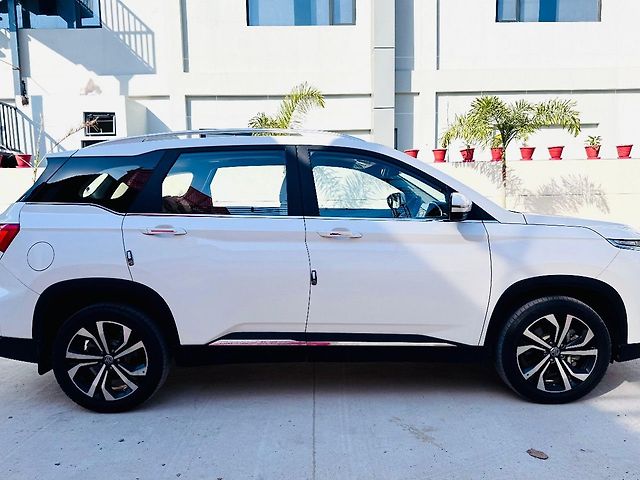 Used MG Hector Sharp Pro 1.5 Turbo Petrol  CVT [2023] in Agra