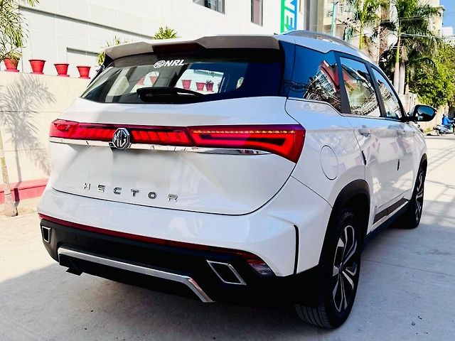 Used MG Hector Sharp Pro 1.5 Turbo Petrol  CVT [2023] in Agra