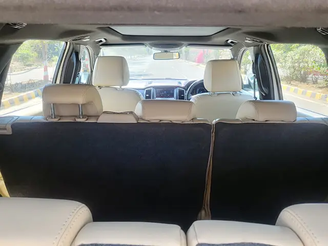 Used Ford Endeavour [2016-2019] Titanium 3.2 4x4 AT in Lucknow