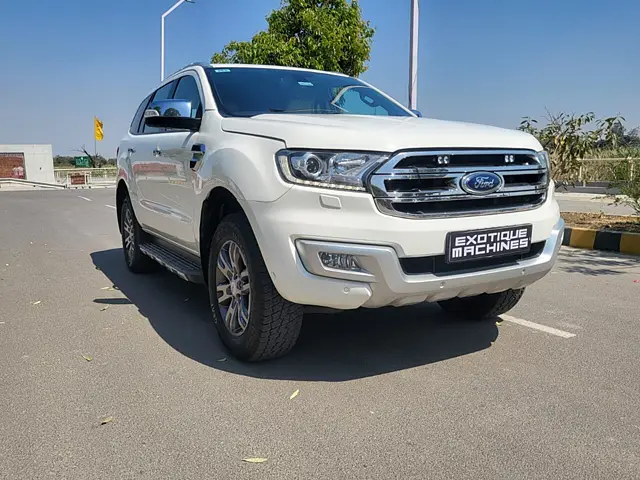 Used Ford Endeavour [2016-2019] Titanium 3.2 4x4 AT in Lucknow