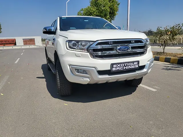 Used Ford Endeavour [2016-2019] Titanium 3.2 4x4 AT in Lucknow