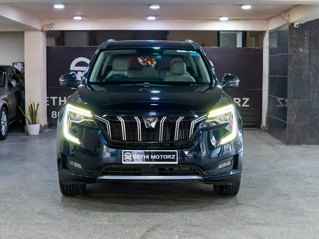 Used 2023 Mahindra XUV700 in Delhi