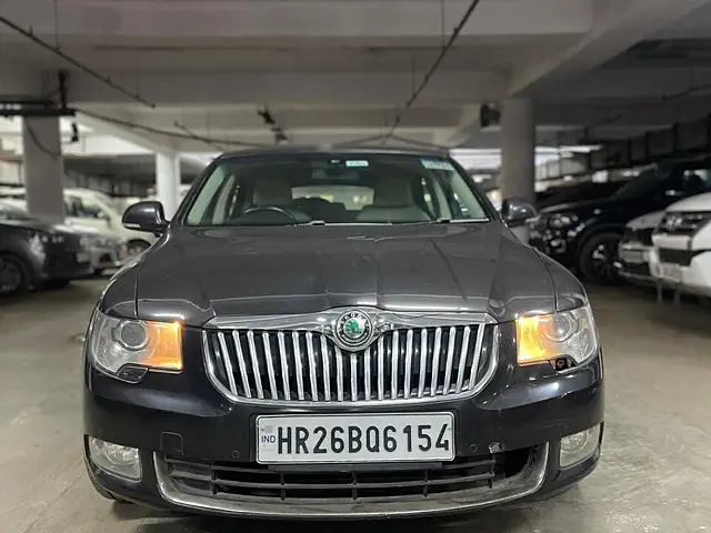 Used 2012 Skoda Superb in Delhi