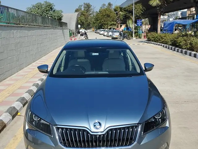 Used 2017 Skoda Superb in Delhi