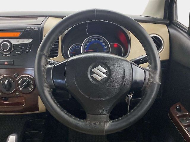 Used Maruti Suzuki Wagon R 1.0 [2014-2019] VXI AMT in Ahmedabad