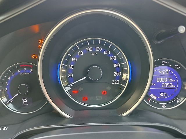 Used Honda Jazz [2015-2018] V AT Petrol in Kanpur