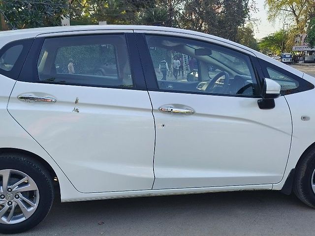 Used Honda Jazz [2015-2018] V AT Petrol in Kanpur