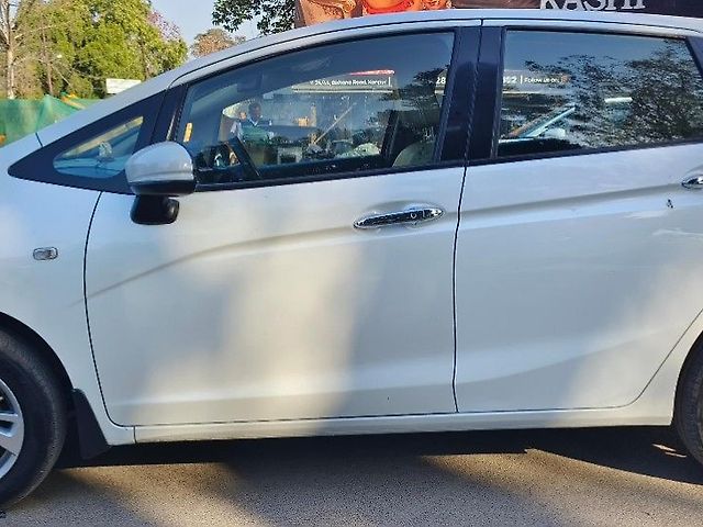 Used Honda Jazz [2015-2018] V AT Petrol in Kanpur