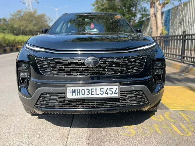Used 2024 Tata Safari in Mumbai