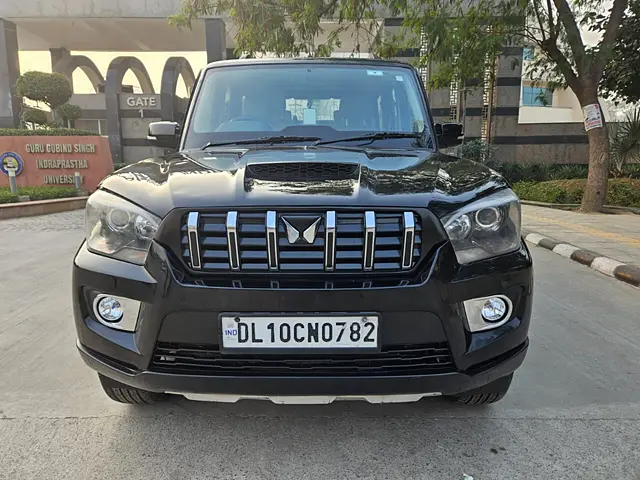 Used 2019 Mahindra Scorpio in Delhi