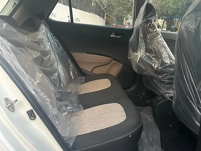 Used Hyundai Grand i10 [2013-2017] Sportz 1.2 Kappa VTVT [2013-2016] in Delhi