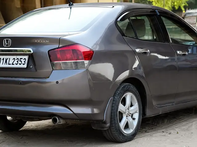 Used Honda City [2008-2011] 1.5 V MT in Ahmedabad