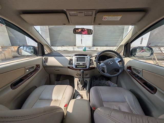 Used Toyota Innova [2005-2009] 2.5 V 7 STR in Thane