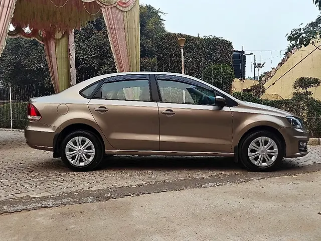 Used Volkswagen Vento [2015-2019] Comfortline 1.6 (P) in Delhi