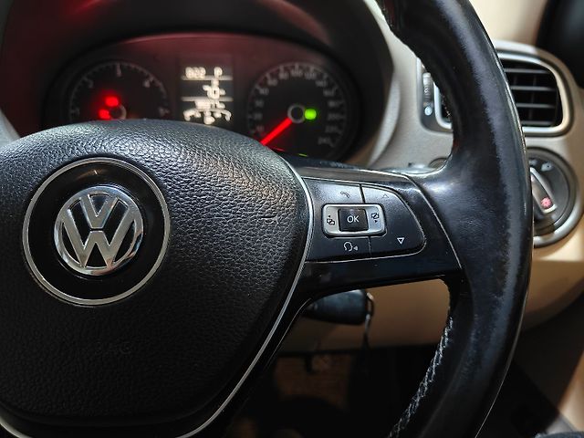 Used Volkswagen Vento [2015-2019] Highline Diesel AT [2015-2016] in Ahmedabad