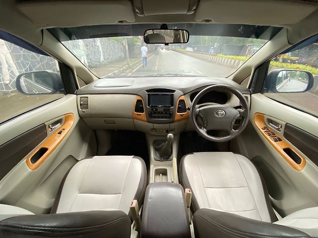 Used Toyota Innova [2009-2012] 2.5 VX 8 STR BS-IV in Mumbai