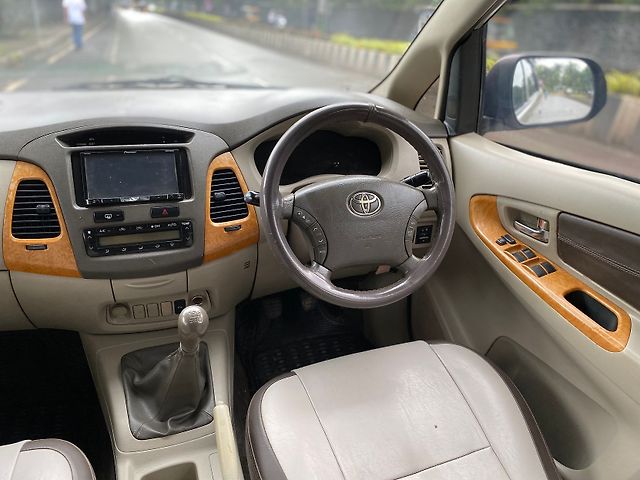 Used Toyota Innova [2009-2012] 2.5 VX 8 STR BS-IV in Mumbai