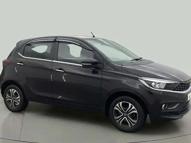 Used 2022 Tata Tiago in Pune
