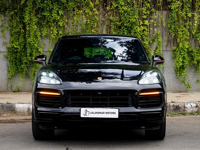 Used 2019 Porsche Cayenne in Delhi