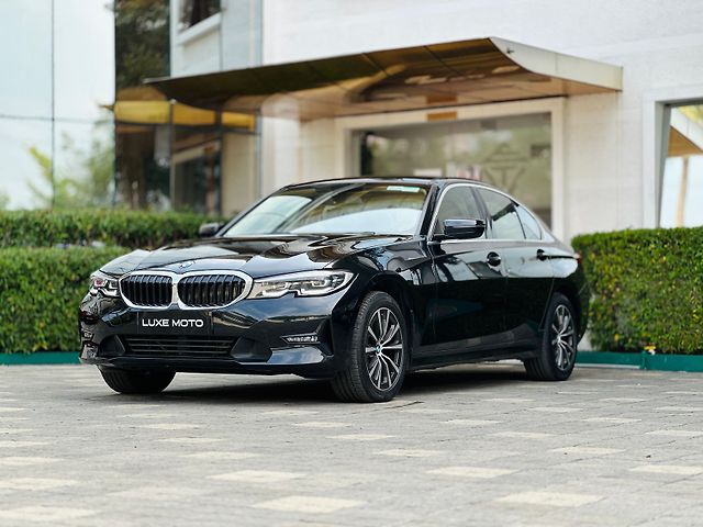 Used BMW 3 Series 320d Luxury Edition in Kochi