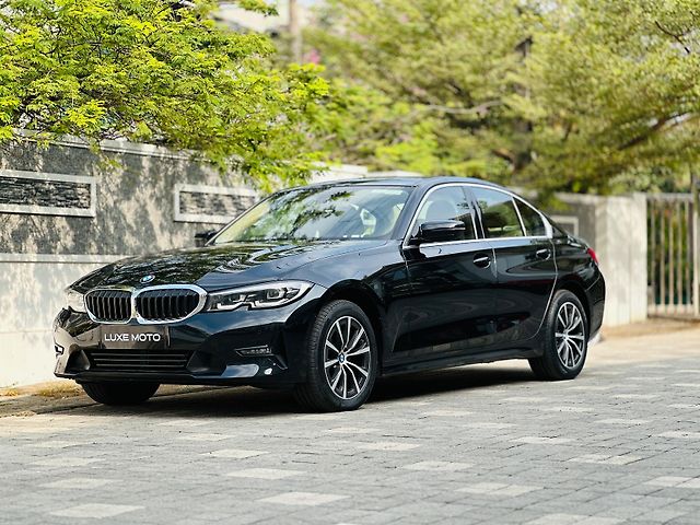 Used BMW 3 Series 320d Luxury Edition in Kochi
