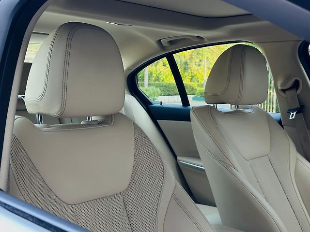 Used BMW 3 Series 320d Luxury Edition in Kochi
