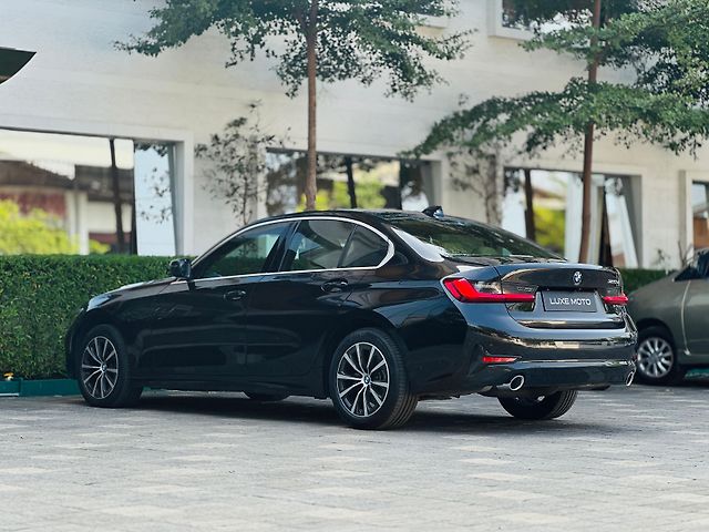 Used BMW 3 Series 320d Luxury Edition in Kochi