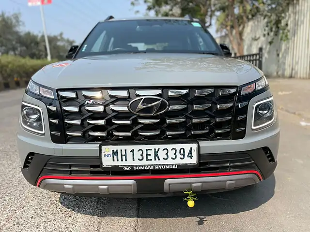 Used 2024 Hyundai Venue in Mumbai