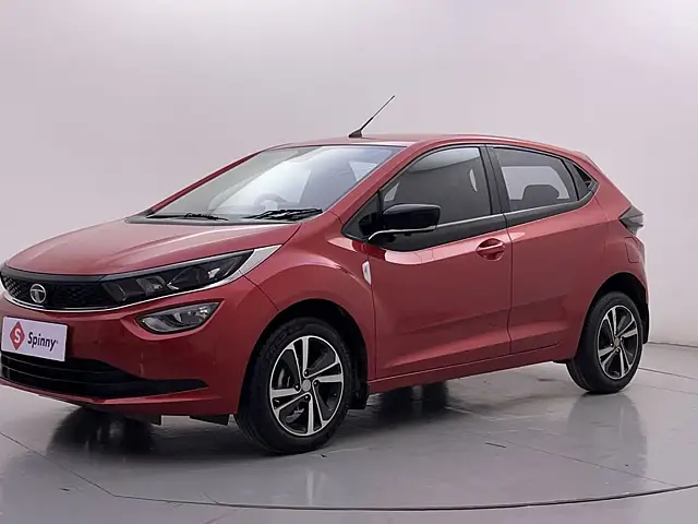 Used 2023 Tata Altroz in Bangalore