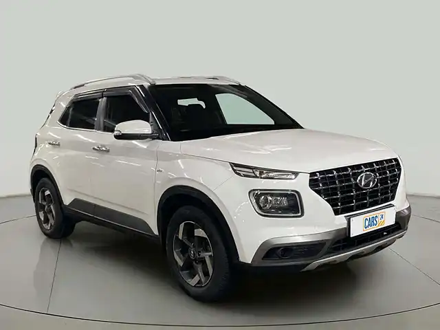 Used 2020 Hyundai Venue in Mumbai