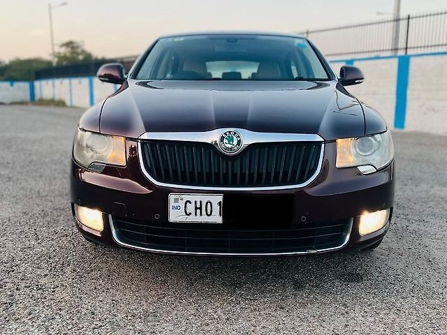 Used 2011 Skoda Superb in Chandigarh