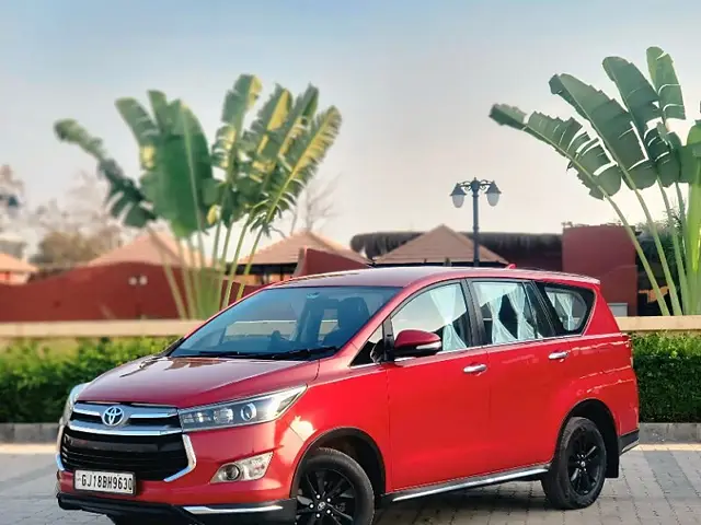 Used 2017 Toyota Innova Crysta in Surat