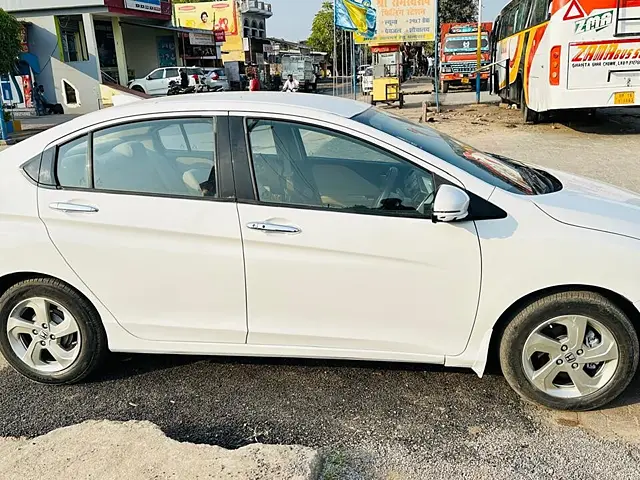 Used Honda City [2014-2017] V in Lucknow