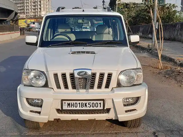Used 2013 Mahindra Scorpio in Mumbai
