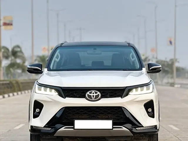 Used 2018 Toyota Fortuner in Surat