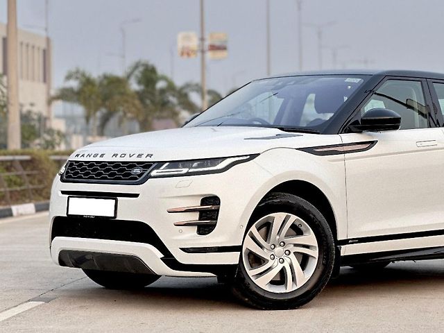 Used Land Rover Range Rover Evoque SE R-Dynamic in Surat