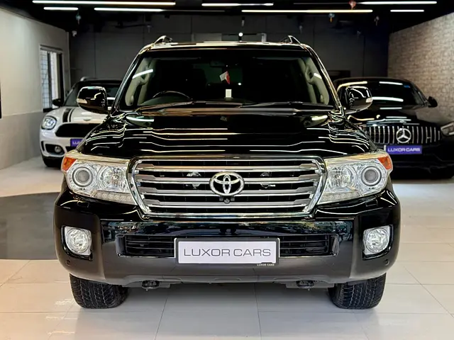 Used 2014 Toyota Land Cruiser in Pune