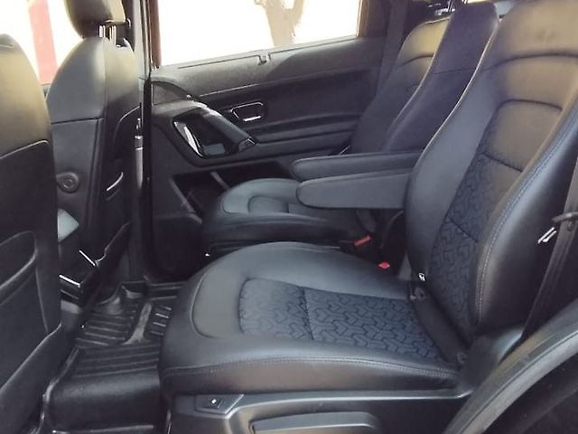 Used Tata Safari Accomplished Plus Dual Tone AT 7 STR in Mumbai