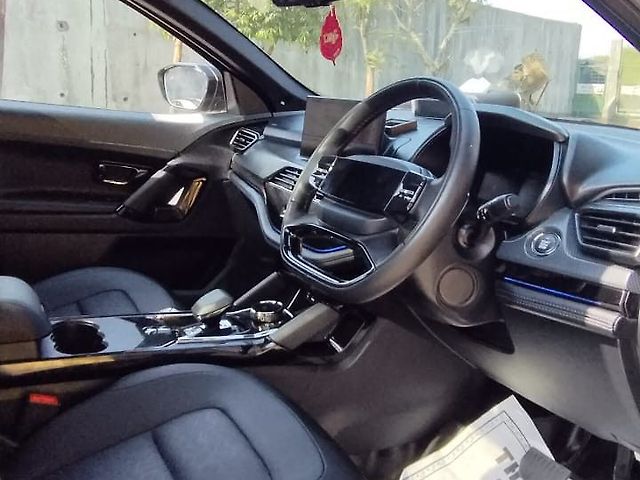 Used Tata Safari Accomplished Plus Dual Tone AT 7 STR in Mumbai