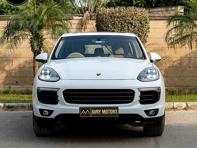 Used 2017 Porsche Cayenne in Delhi
