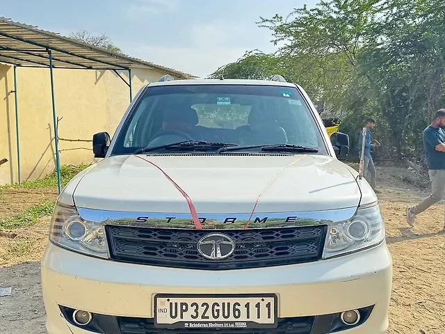 Used 2016 Tata Safari in Lucknow